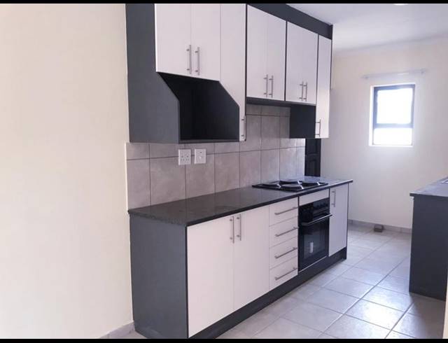 2 BEDROOM APARTMENT FOR SALE IN BENONI